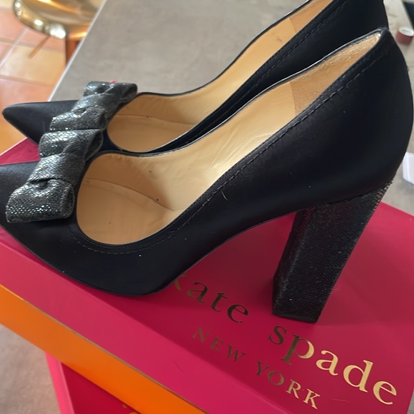 KATE SPADE-HOT Tuxedo HEELS! original box and dust bag! - Picture 3 of 12